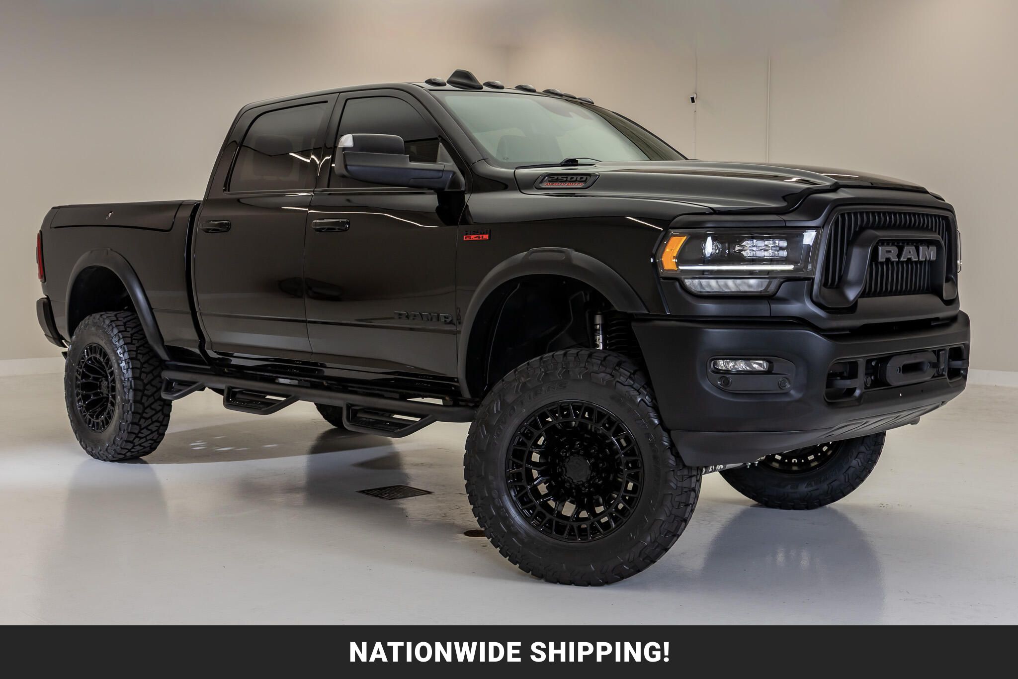 Diamond Black Crystal Pearl Coat 2022 RAM 2500 Pickup Truck Four-Wheel Drive Automatic