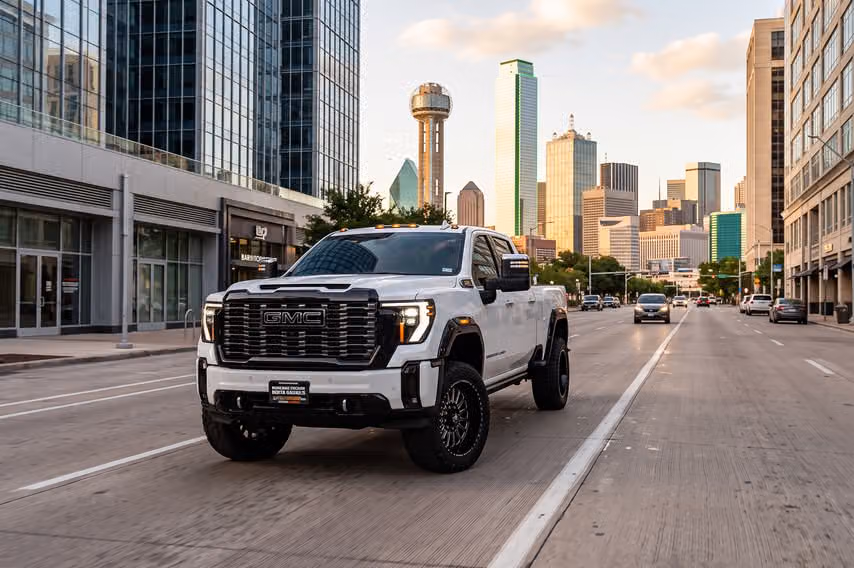 2025 GMC Sierra 2500HD Denali Ultimate Crew Cab Image 39