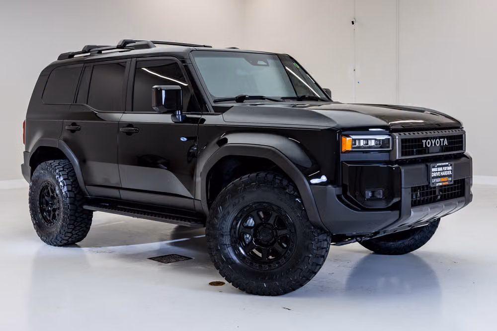 2026 Toyota Land Cruiser Base Image 1