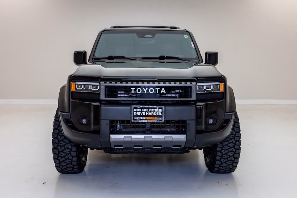 2026 Toyota Land Cruiser Base Image 4