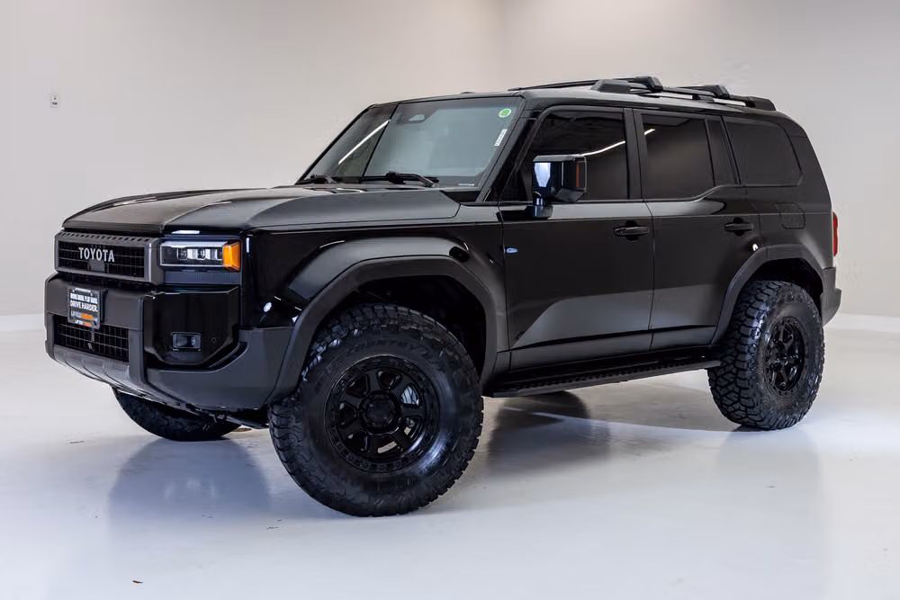 2026 Toyota Land Cruiser Base Image 5