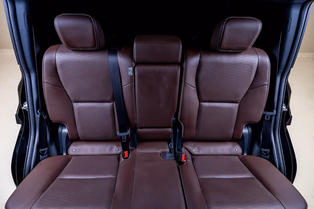 2026 Toyota Land Cruiser Base Image 34