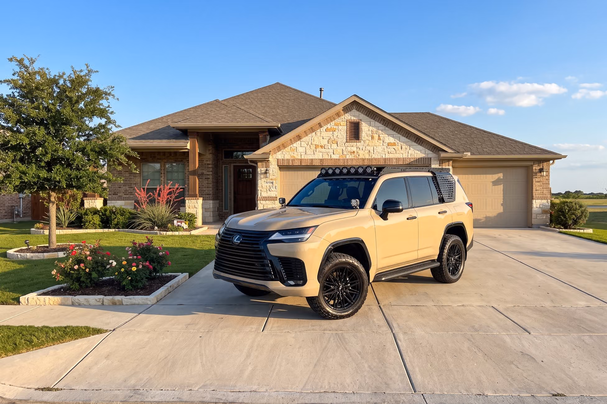 2025 Lexus LX 700h Overtrail Image 43