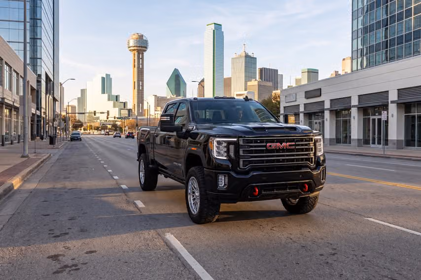 2023 GMC Sierra 2500HD AT4 Crew Cab Image 39