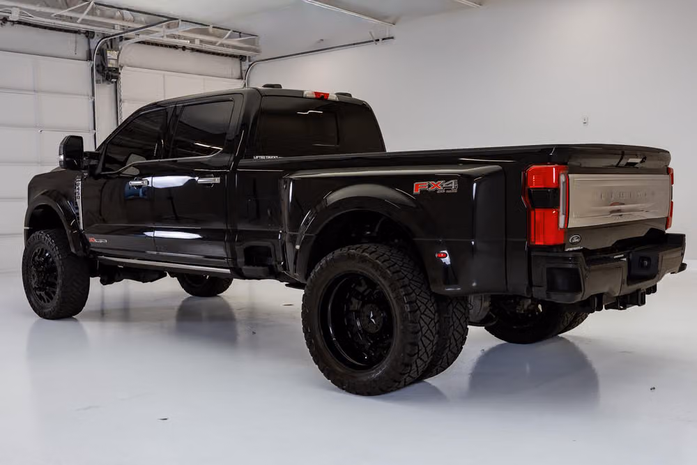 2024 Ford F-450 Super Duty Limited Crew Cab Image 6