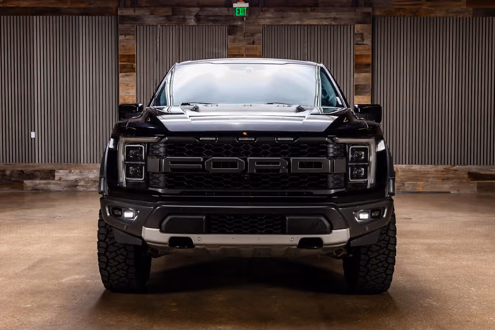 2022 Ford F-150 Raptor SuperCrew Image 3