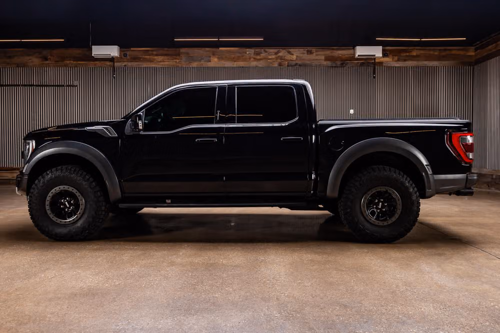 2022 Ford F-150 Raptor SuperCrew Image 5
