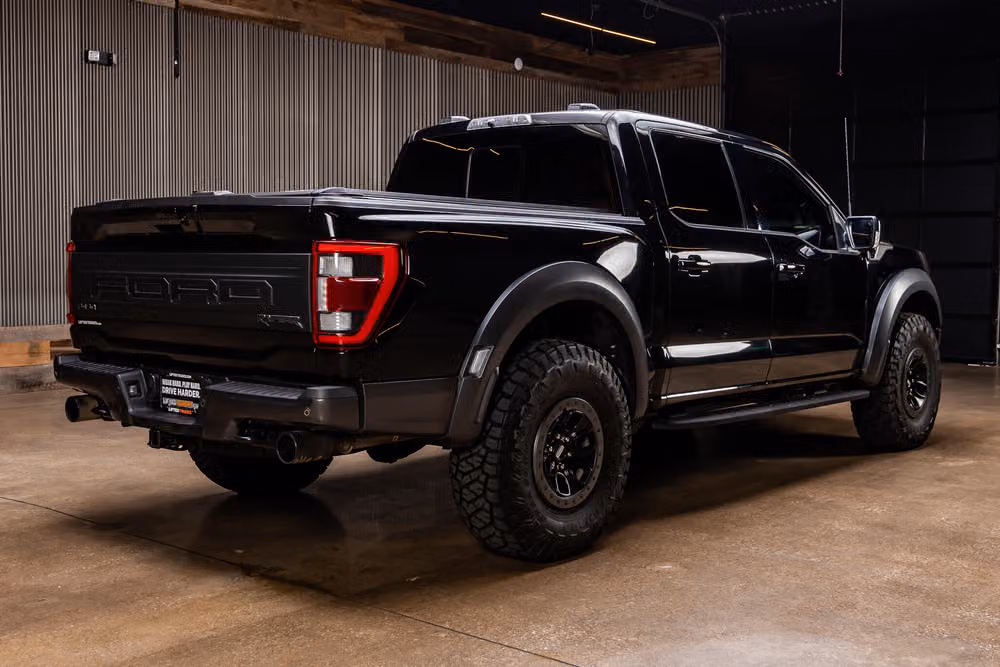 2022 Ford F-150 Raptor SuperCrew Image 9