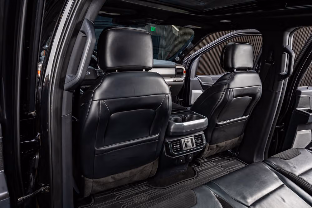 2022 Ford F-150 Raptor SuperCrew Image 35