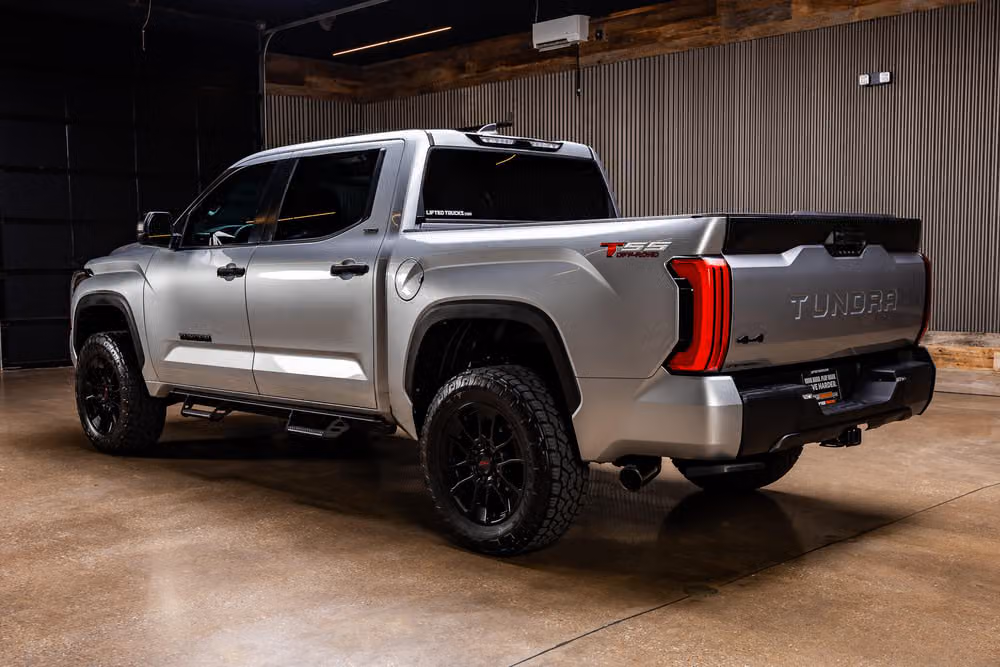 2024 Toyota Tundra SR5 CrewMax Image 7