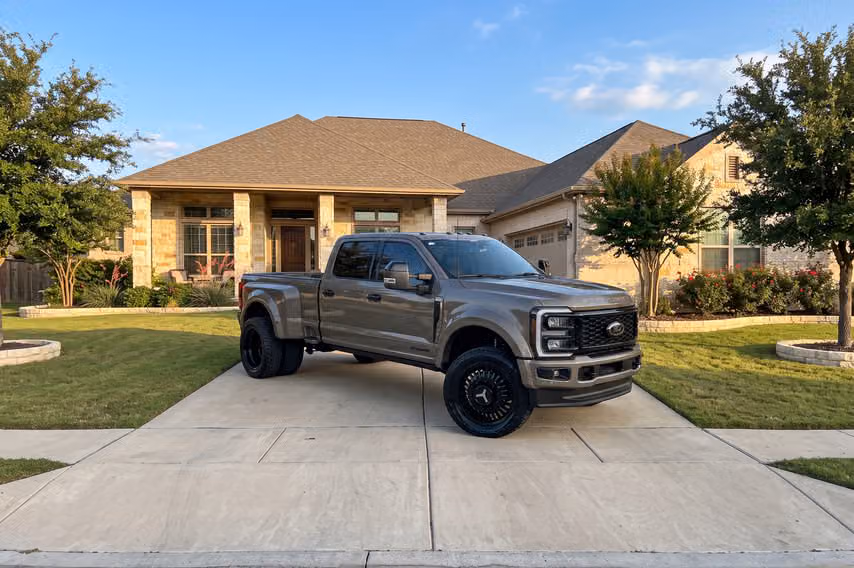 2026 Ford F-450 Super Duty King Ranch Crew Cab Image 46
