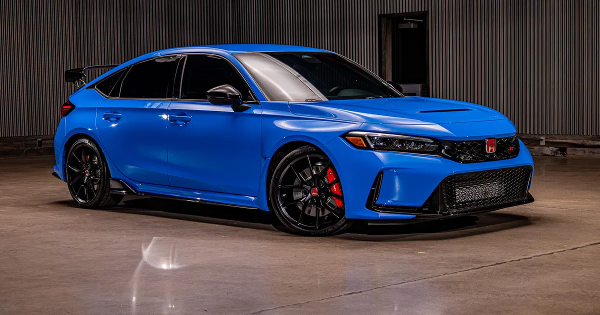 Front Emphasis Examples 2025 Honda Civic Type R - Lifted Trucks