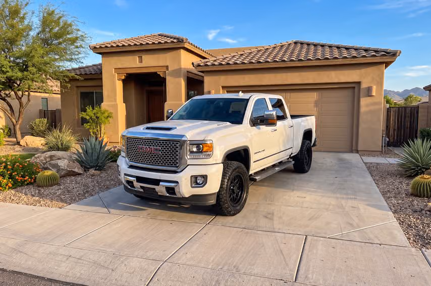 2016 GMC Sierra 2500HD Denali Crew Cab Image 33