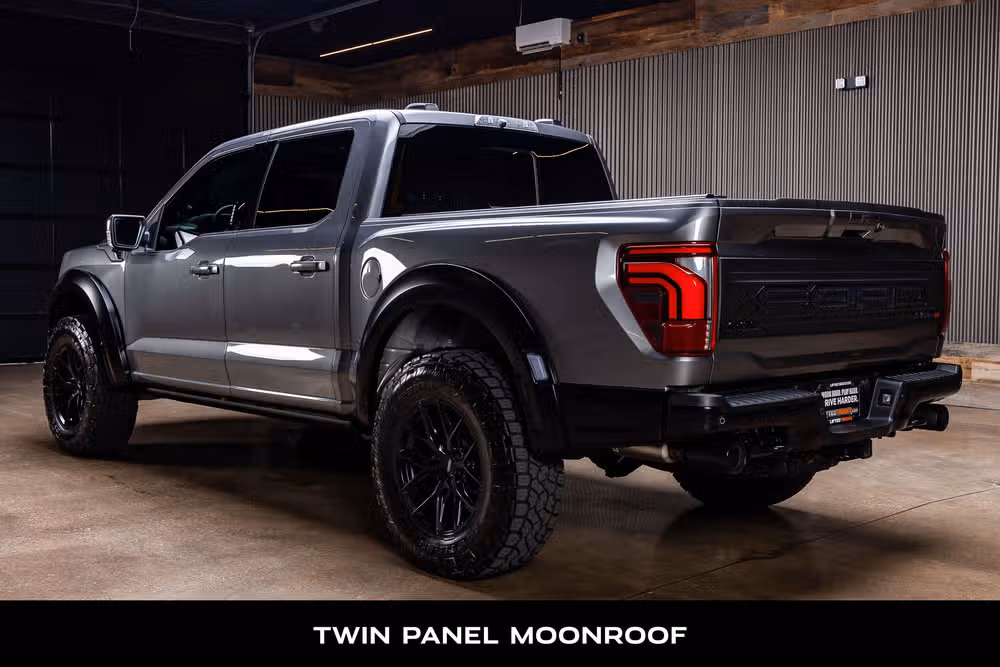 2024 Ford F-150 Raptor SuperCrew Image 6