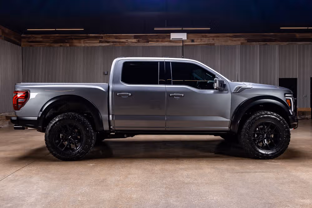 2024 Ford F-150 Raptor SuperCrew Image 10