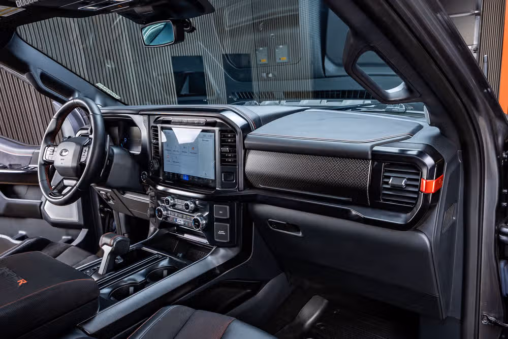 2024 Ford F-150 Raptor SuperCrew Image 17