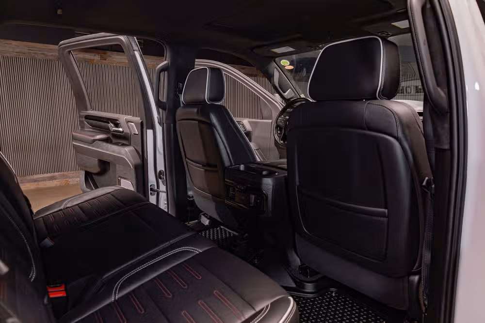 2024 GMC Sierra 2500HD AT4X Crew Cab Image 29