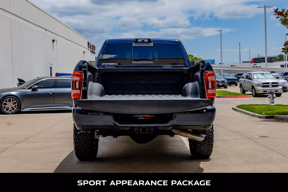 2021 Ram 2500 Laramie Crew Cab Image 8