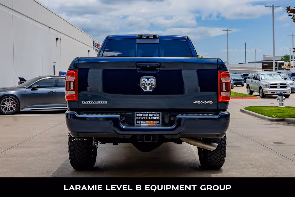 2021 Ram 2500 Laramie Crew Cab Image 7