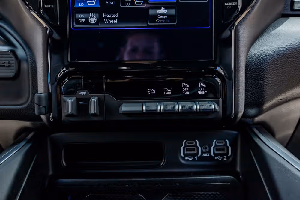 2021 Ram 2500 Laramie Crew Cab Image 26