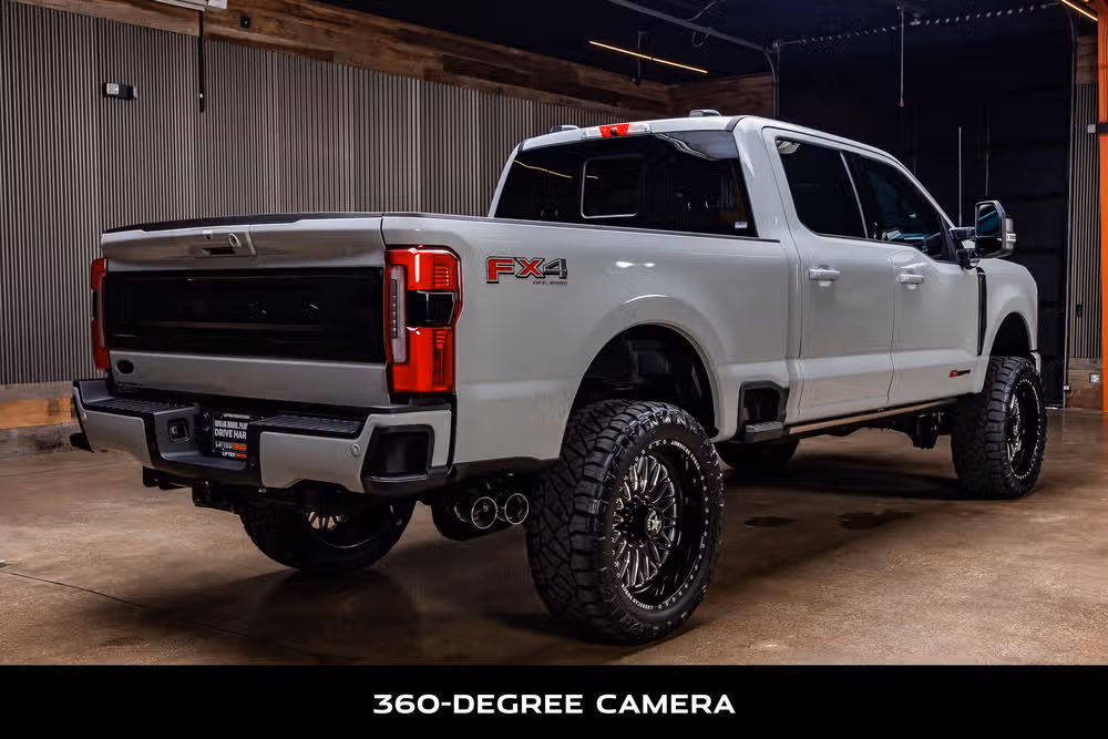 2026 Ford F-250 Super Duty Platinum Crew Cab Image 10