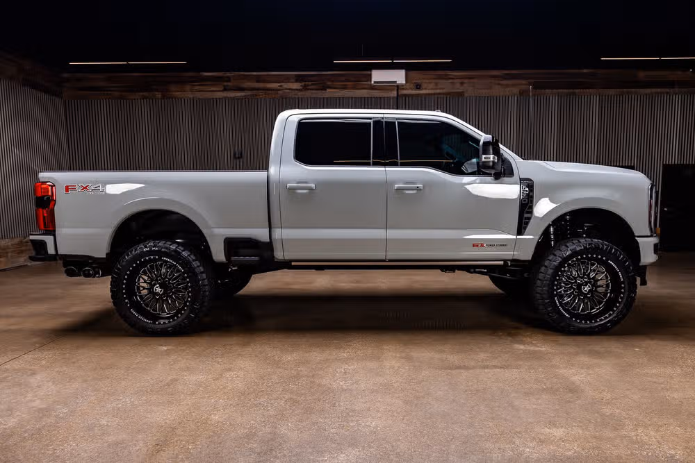 2026 Ford F-250 Super Duty Platinum Crew Cab Image 11