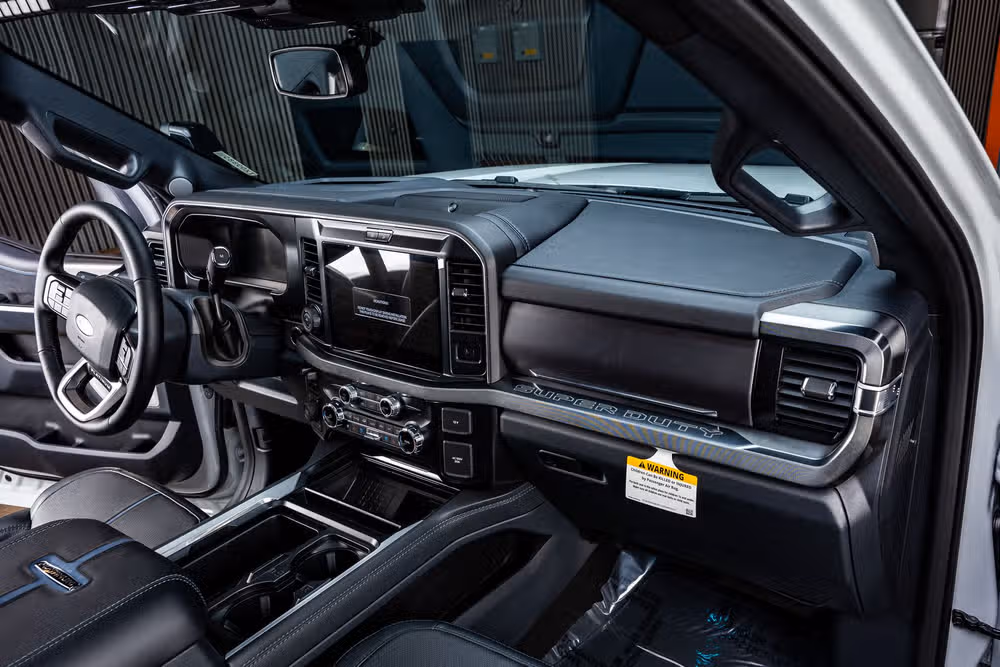 2026 Ford F-250 Super Duty Platinum Crew Cab Image 18