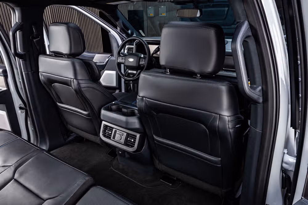 2026 Ford F-250 Super Duty Platinum Crew Cab Image 33