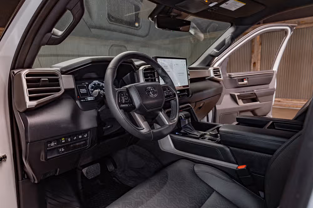 2025 Toyota Tundra Limited CrewMax Image 13
