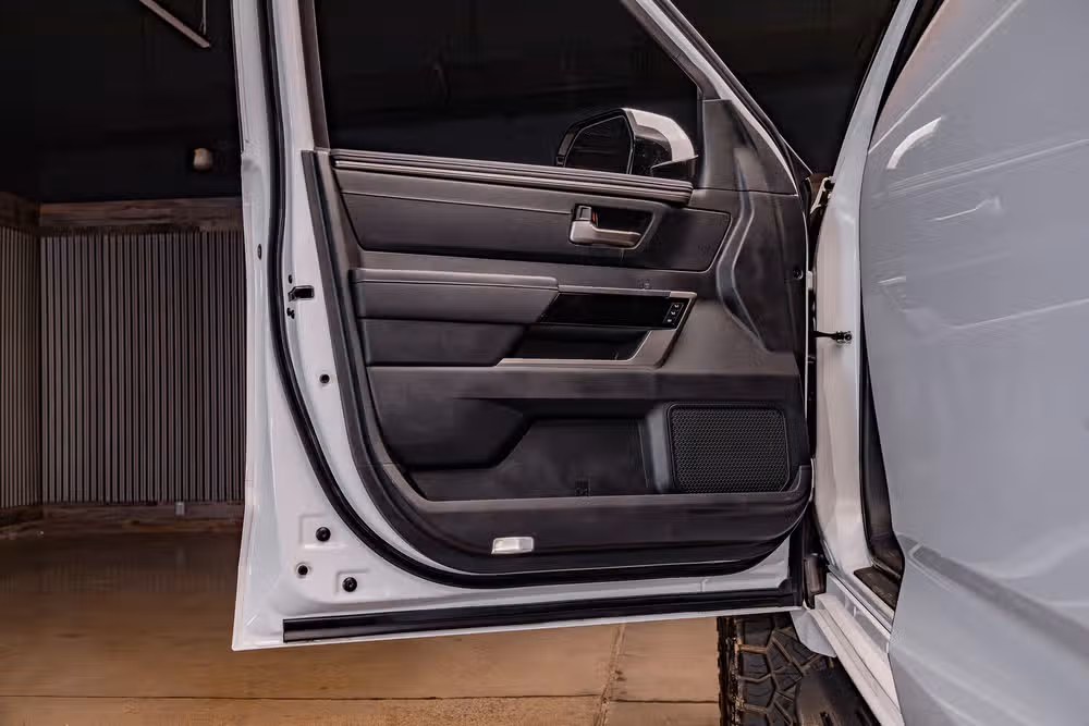 2025 Toyota Tundra Limited CrewMax Image 29