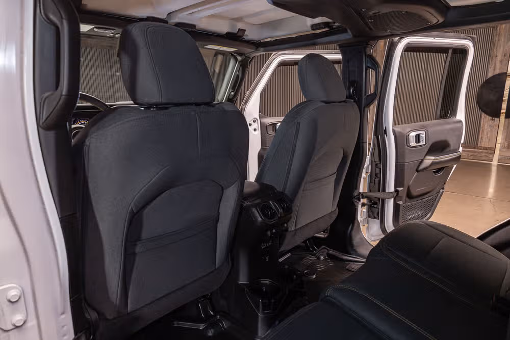 2024 Jeep Wrangler Sahara Image 21