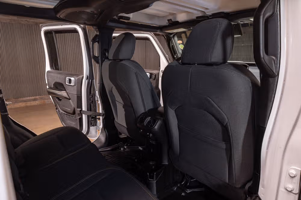 2024 Jeep Wrangler Sahara Image 24