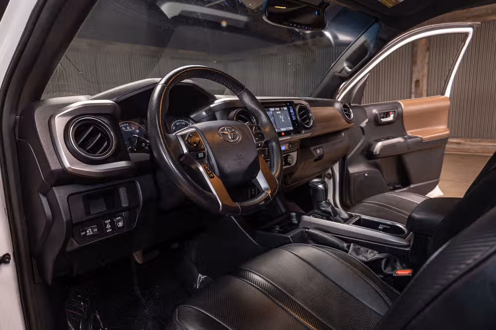 2017 Toyota Tacoma Limited Double Cab Image 11