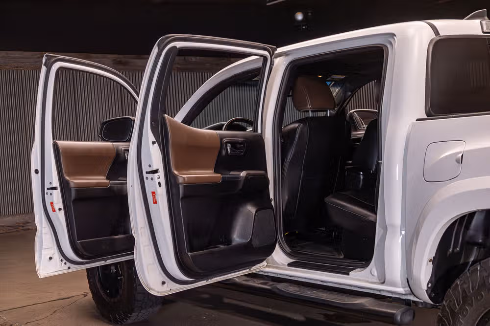 2017 Toyota Tacoma Limited Double Cab Image 24