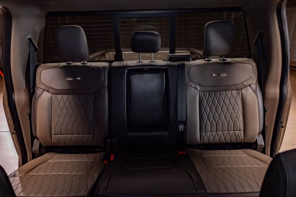 2026 Ford F-450 Super Duty Platinum Plus Crew Cab Image 28