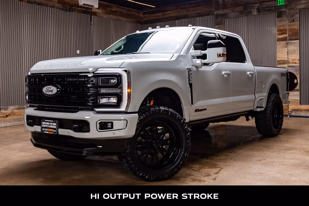 2026 Ford F-250 Super Duty Platinum Plus Crew Cab Image 5