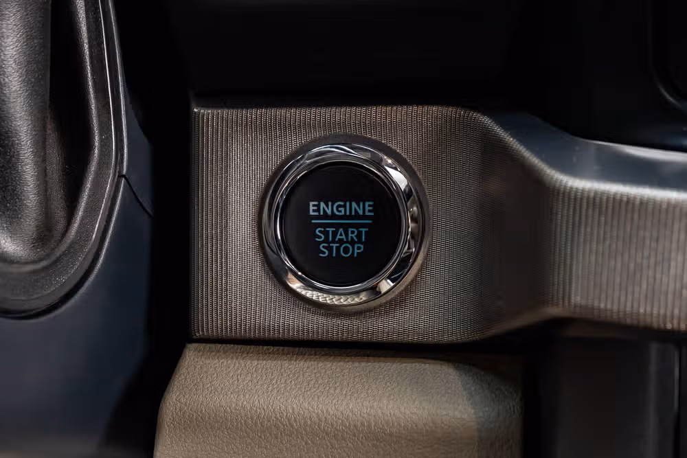2026 Ford F-250 Super Duty Platinum Plus Crew Cab Image 23