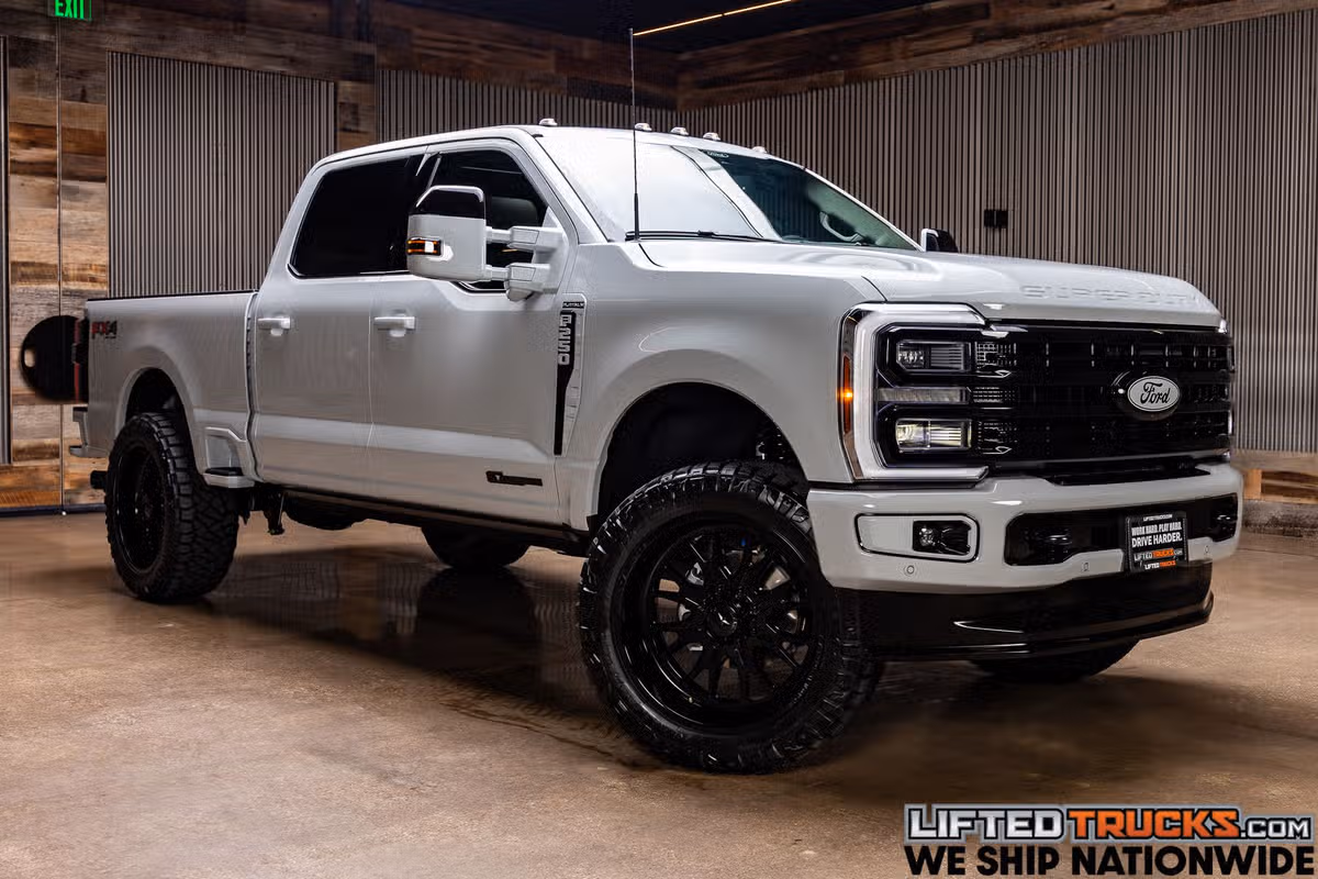 2026 Ford F-250 Super Duty Platinum Plus Crew Cab