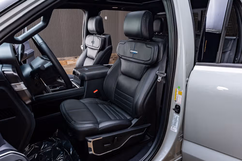 2026 Ford F-250 Super Duty Platinum Crew Cab Image 31