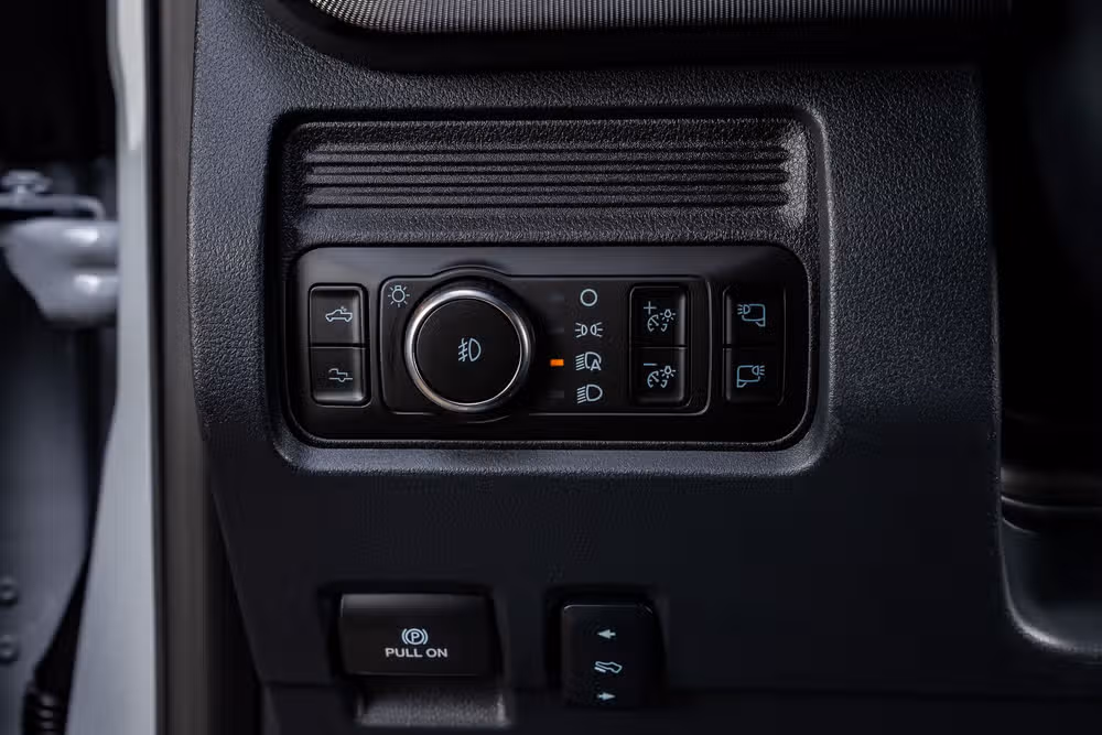 2026 Ford F-250 Super Duty Platinum Crew Cab Image 22