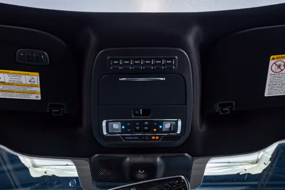 2026 Ford F-250 Super Duty Platinum Crew Cab Image 30