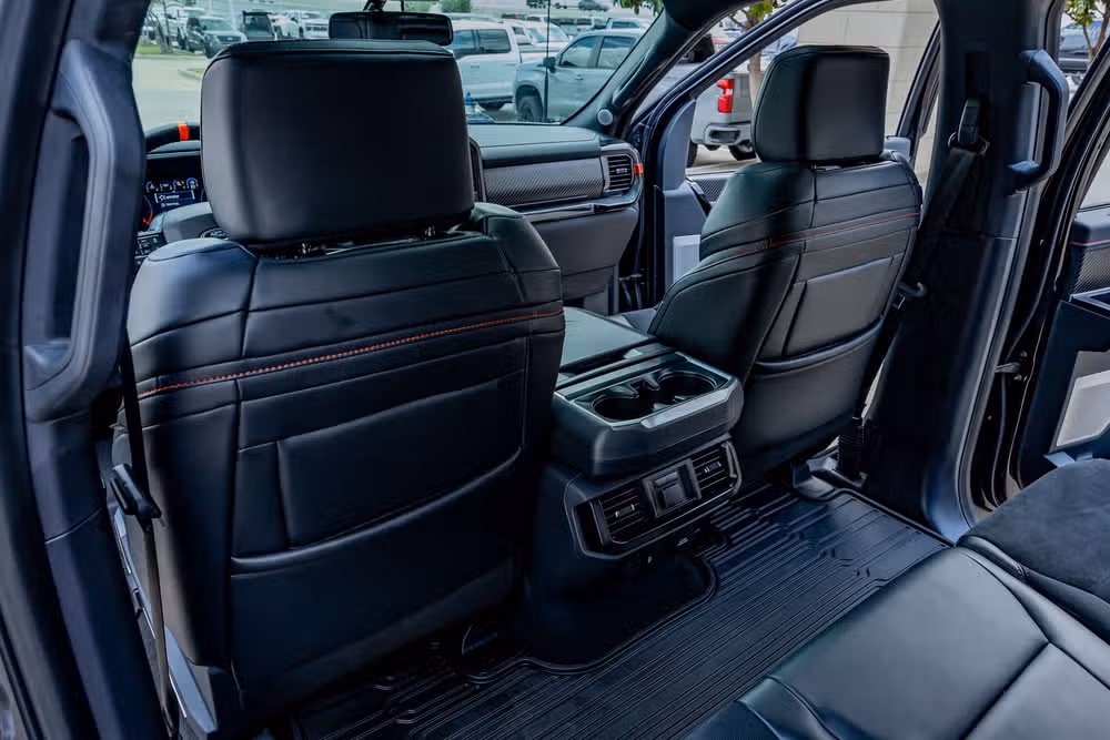 2023 Ford F-150 Raptor SuperCrew Image 34