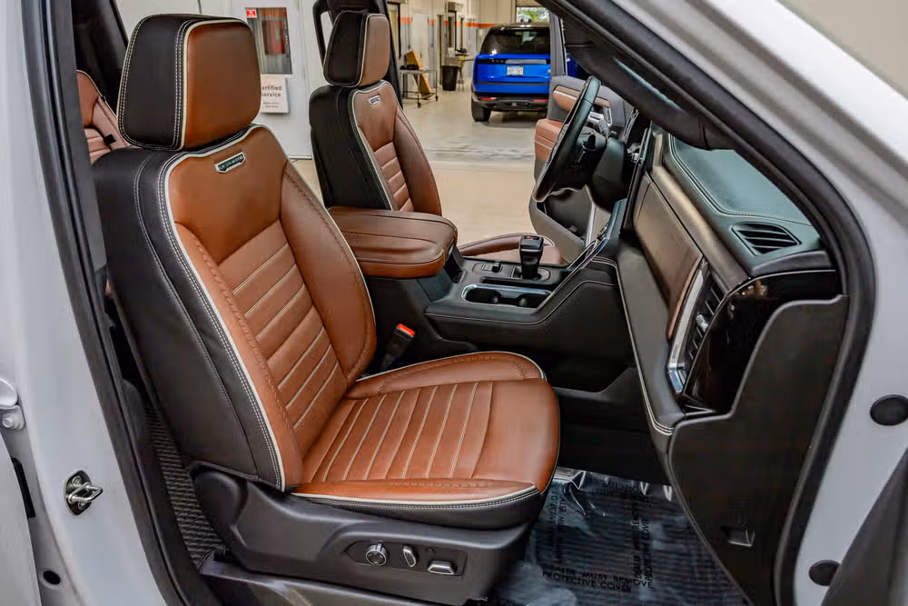 2024 GMC Sierra 1500 Denali Ultimate Crew Cab Image 31