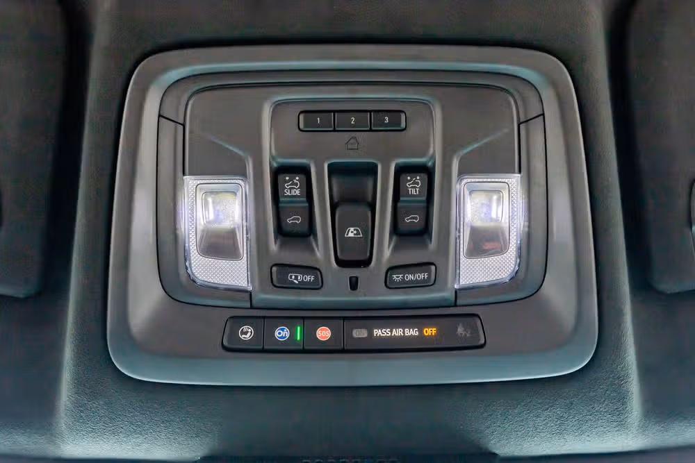 2024 GMC Sierra 1500 Denali Ultimate Crew Cab Image 29