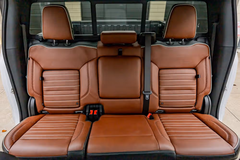 2024 GMC Sierra 1500 Denali Ultimate Crew Cab Image 35