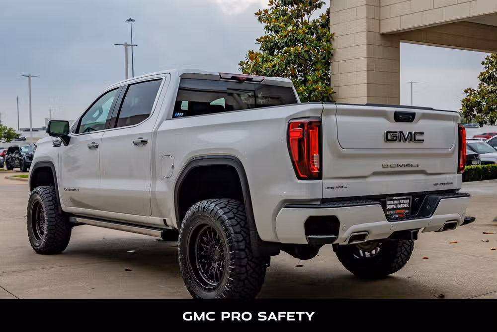 2024 GMC Sierra 1500 Denali Ultimate Crew Cab Image 7