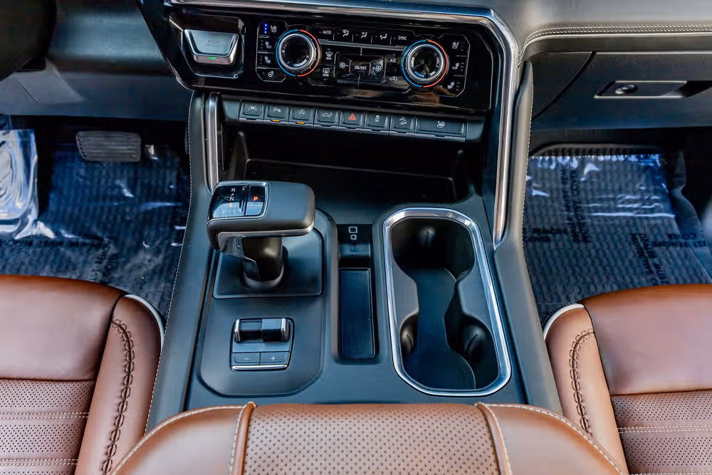 2023 GMC Sierra 1500 Denali Ultimate Crew Cab Image 27
