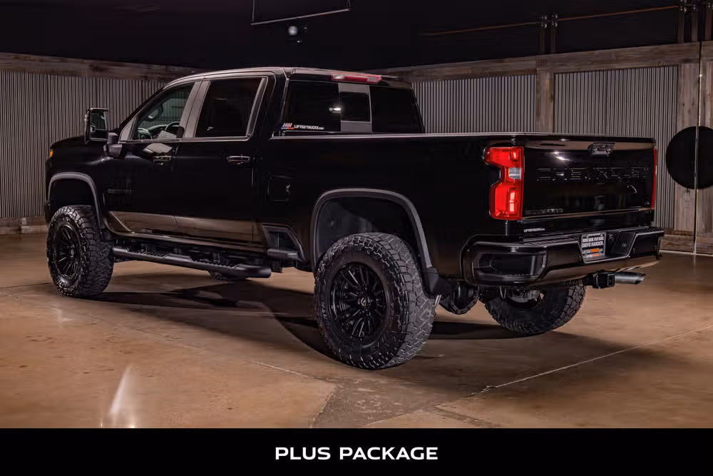 2022 Chevrolet Silverado 2500HD LTZ Crew Cab Image 7