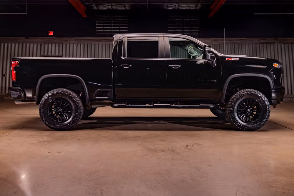 2022 Chevrolet Silverado 2500HD LTZ Crew Cab Image 11