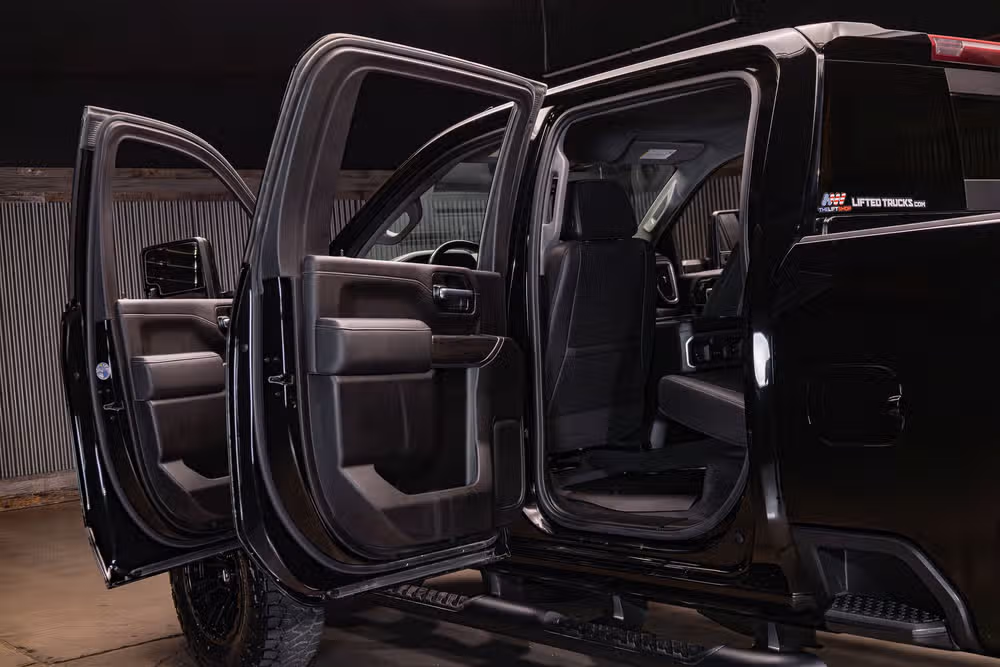 2022 Chevrolet Silverado 2500HD LTZ Crew Cab Image 31
